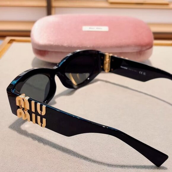 MIU MIU sunglasses - Picture 4 of 10